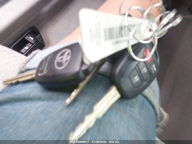 Toyota CAMRY LE 2016 4T1BF1FKXGU583794 Image 11