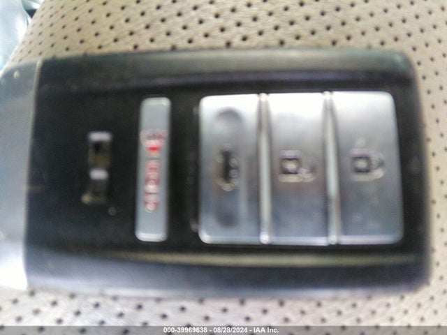 19UUB1F59GA012268 Acura TLX TECH