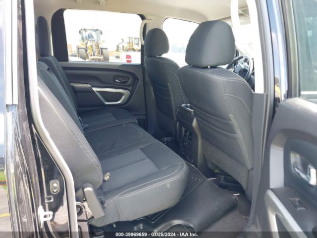 1N6AA1E54JN530341 Nissan TITAN SV