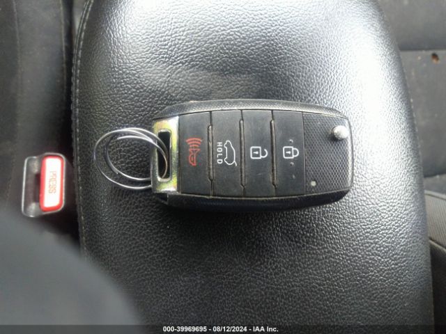 KNDJN2A22G7387525 KIA Soul