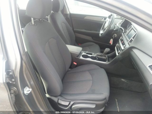 5NPE24AF5KH777791 Hyundai SONATA SE