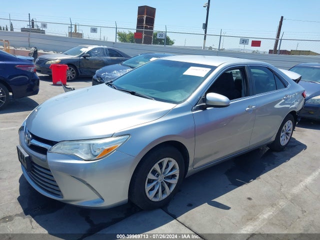 Toyota CAMRY LE 2015 4T1BF1FK5FU995040 Image 2