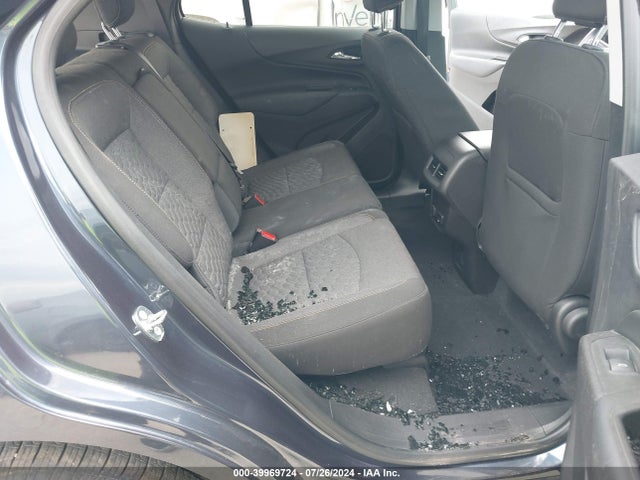 3GNAXJEV9JL105447 Chevrolet EQUINOX LT