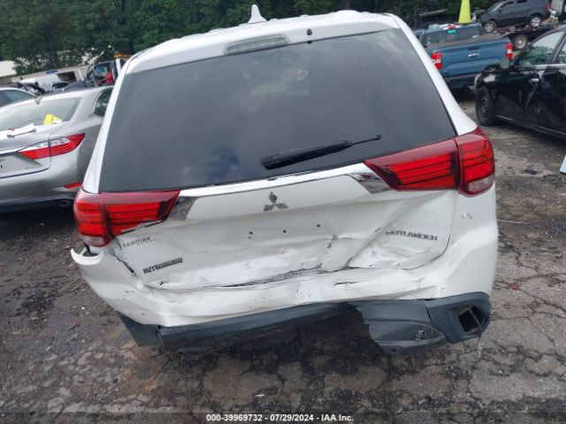 JA4AD2A30KZ017208 Mitsubishi Outlander Es