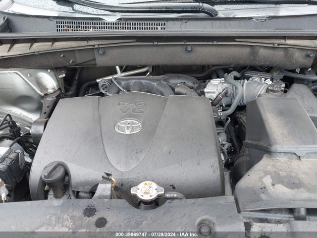Toyota Highlander Le Plus 2019 5TDZZRFH8KS362656 Image 10