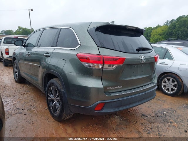 Toyota Highlander Le Plus 2019 5TDZZRFH8KS362656 Image 3