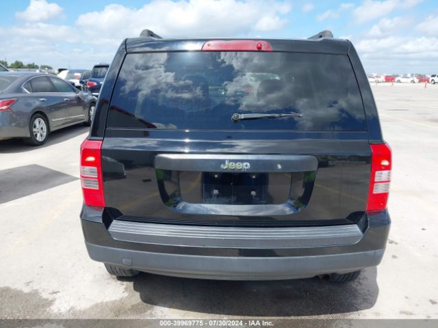 1C4NJPBAXED574929 Jeep Patriot Sport