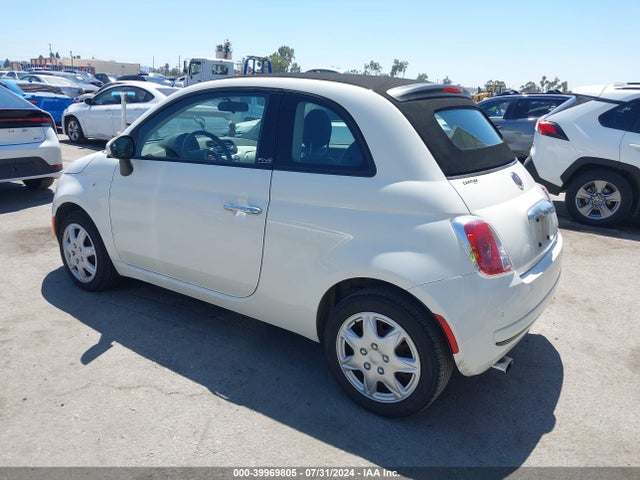 2013 FIAT 500C 3C3CFFDR7DT749382 Photo 2