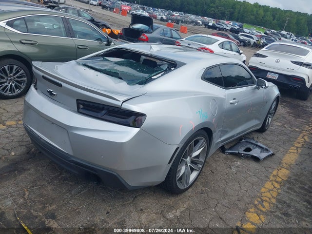 Chevrolet Camaro 2lt 2017 1G1FD1RX4H0147706 Image 4