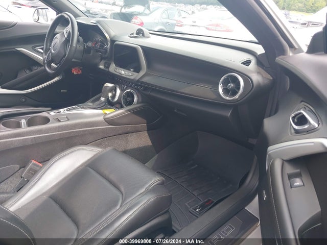 Chevrolet Camaro 2lt 2017 1G1FD1RX4H0147706 Image 5