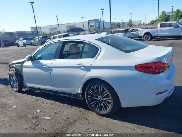 WBAJA5C57JG899855 BMW 530I