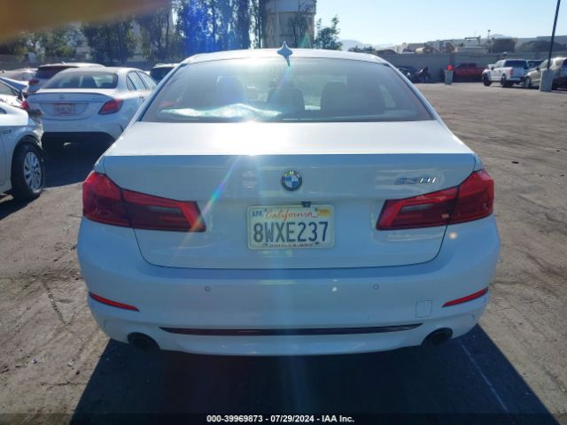 WBAJA5C57JG899855 BMW 530I