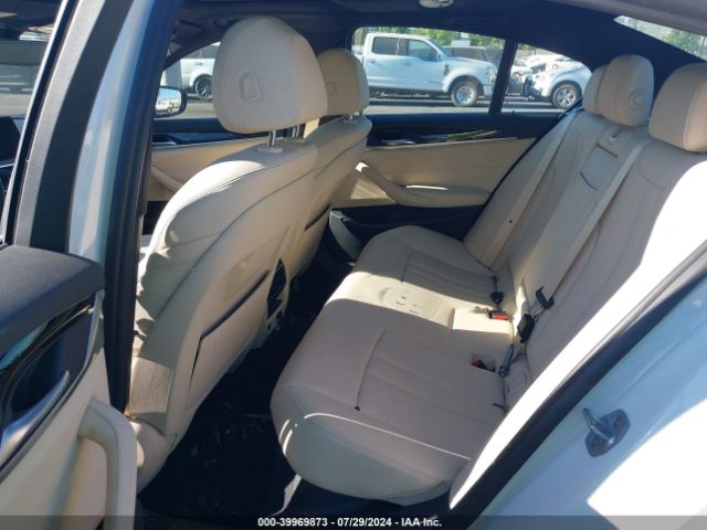 WBAJA5C57JG899855 BMW 530I