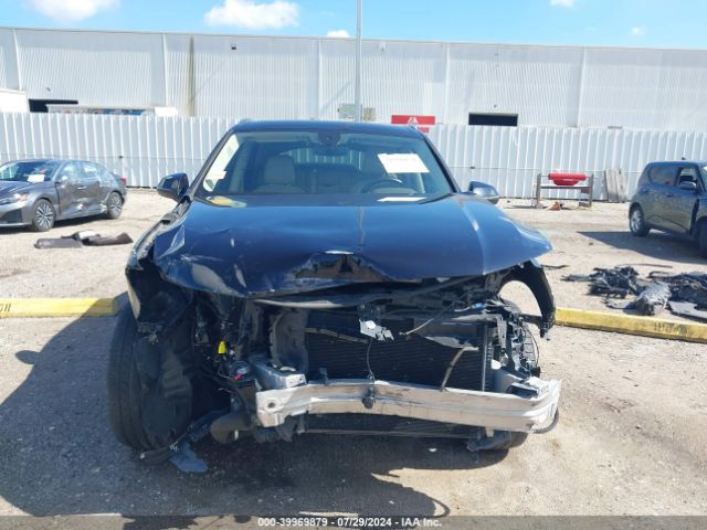 WA1LHAF72JD027138 Audi Q7 2.0t Premium