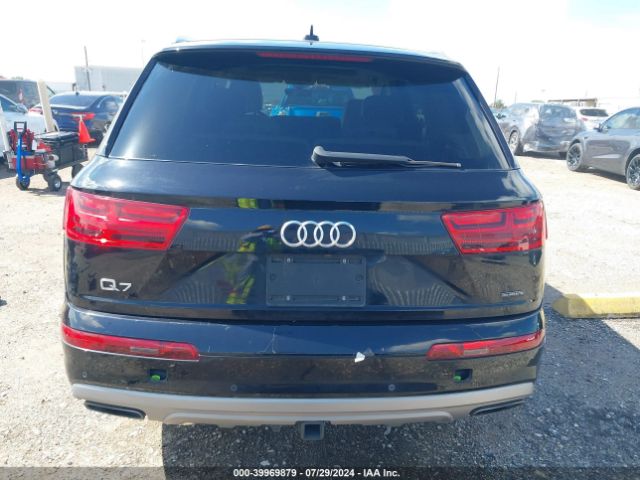 WA1LHAF72JD027138 Audi Q7 2.0t Premium