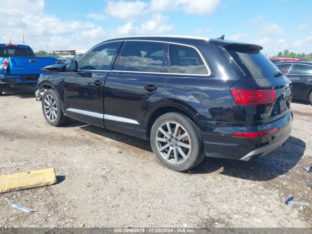 WA1LHAF72JD027138 Audi Q7 2.0t Premium