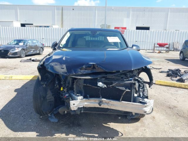 WA1LHAF72JD027138 Audi Q7 2.0t Premium
