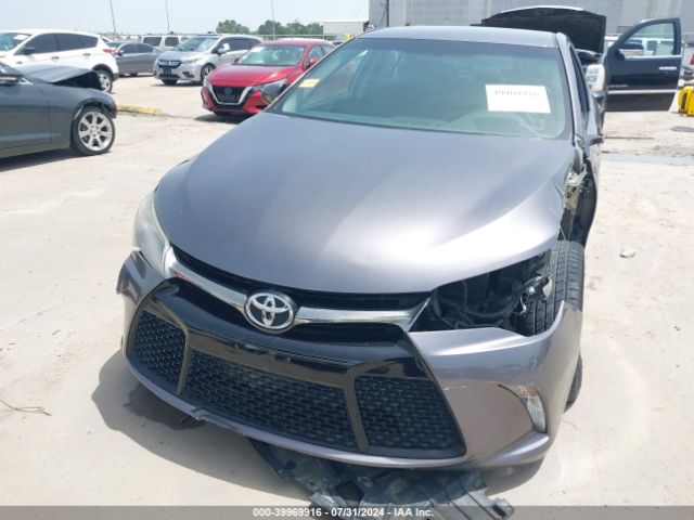 4T1BF1FK8HU392148 Toyota CAMRY SE