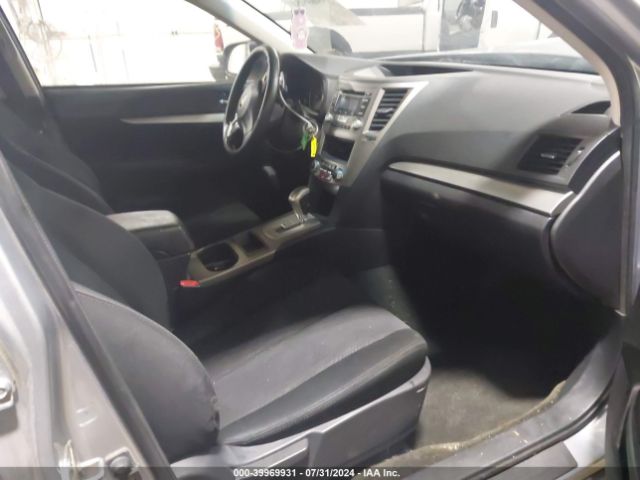4S3BMBA65E3017104 Subaru Legacy 2.5i