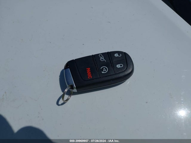 1C4RJFAG9JC465184 Jeep Grand Cherokee Upland 4x4