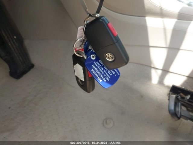 3VWJ17AT0FM624273 Volkswagen Beetle 1.8t