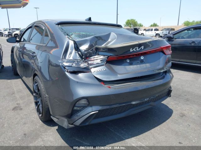 3KPF24AD7PE550603 KIA Forte Lxs