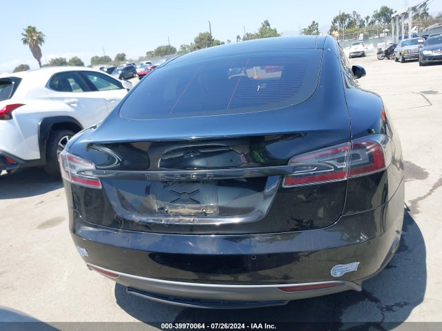 Tesla Model S 60/70/75/85 2016 5YJSA1E17GF125201 Image 16
