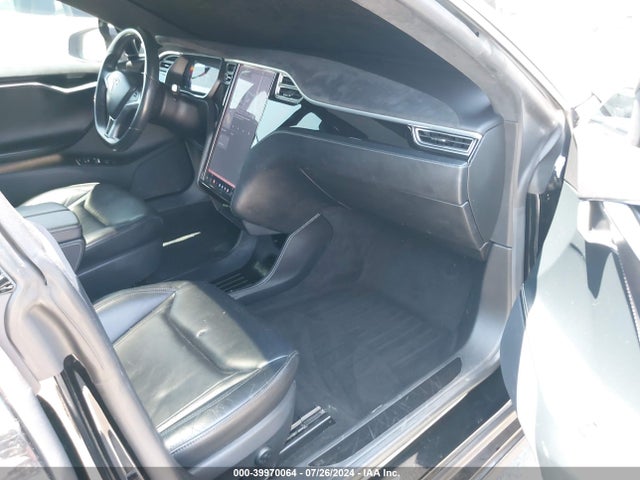 Tesla Model S 60/70/75/85 2016 5YJSA1E17GF125201 Image 5