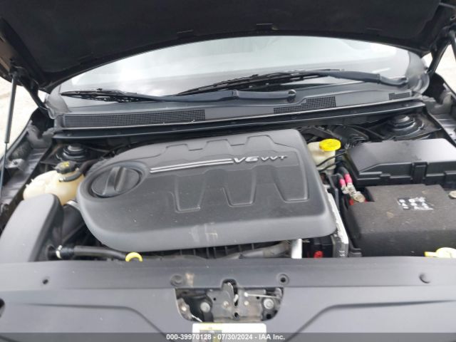 1C3CCCEG7FN589284 Chrysler 200 C