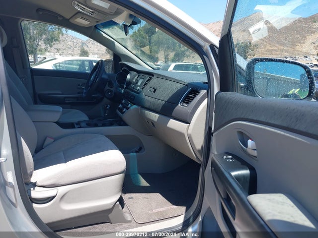 KIA SEDONA LX 2015 KNDMB5C11F6059612 Image 5