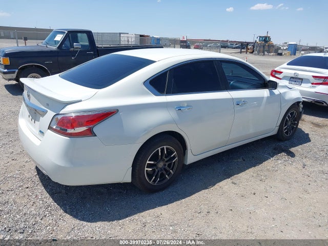 Nissan Altima 2.5 S 2014 1N4AL3AP2EN254186 Image 4
