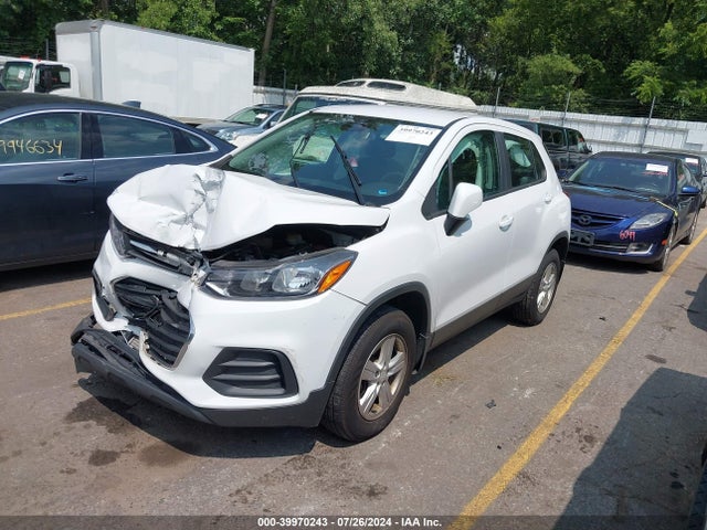 Chevrolet TRAX LS 2017 3GNCJNSB3HL235343 Image 2