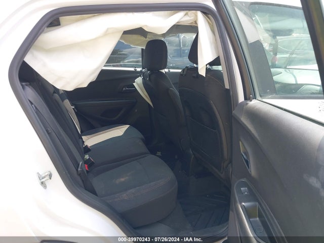 Chevrolet TRAX LS 2017 3GNCJNSB3HL235343 Image 8