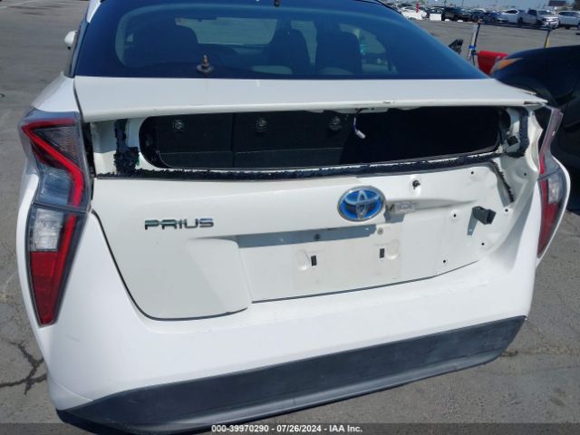 JTDKBRFU9G3019902 Toyota Prius Two