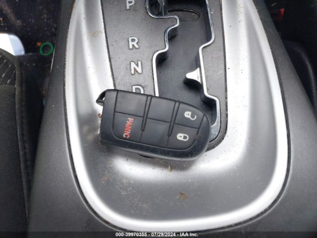 3C4PDCAB8JT382030 Dodge JOURNEY SE