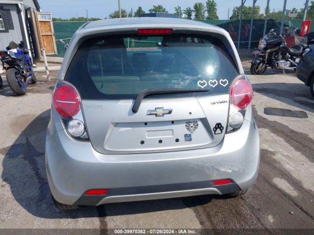 KL8CD6S98EC558189 Chevrolet Spark 1lt Auto