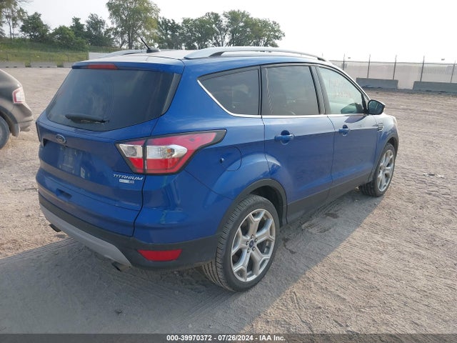 Ford Escape Titanium 2017 1FMCU9J9XHUD58337 Image 4