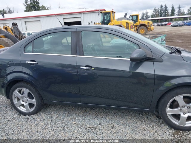Chevrolet Sonic Ltz Auto 2014 1G1JE5SB7E4232878 Image 14