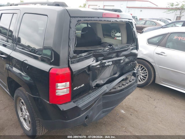 1C4NJRBB3HD143437 Jeep Patriot Sport 4x4