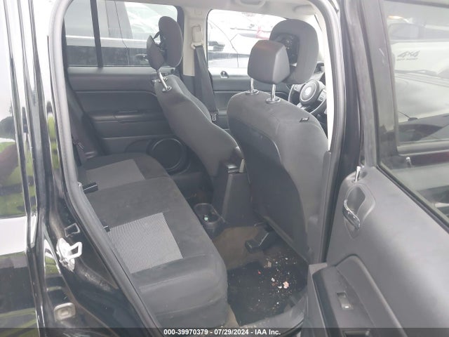 1C4NJRBB3HD143437 Jeep Patriot Sport 4x4