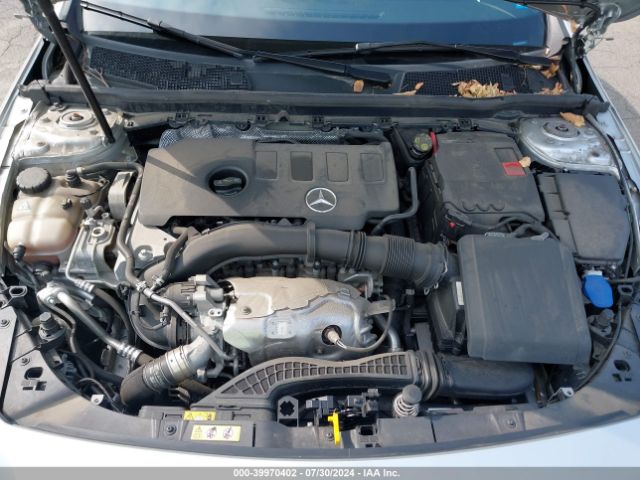 W1K3G4FB8LJ237574 Mercedes-Benz A 220 4matic
