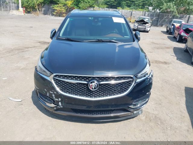 5GAERDKW3JJ208665 Buick Enclave Avenir