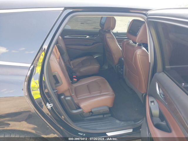 5GAERDKW3JJ208665 Buick Enclave Avenir