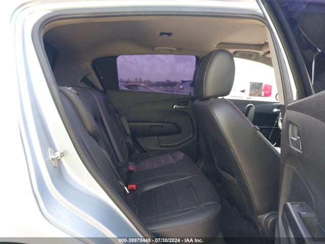 Chevrolet Sonic Premier Auto 2018 1G1JF6SB2J4112533 Image 8