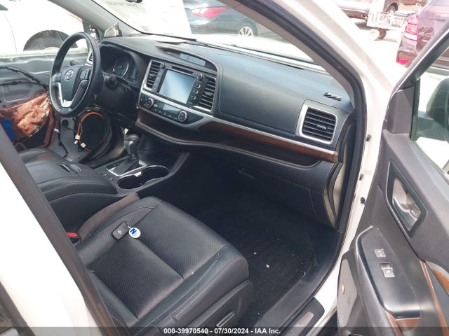 5TDDKRFH3ES034757 Toyota Highlander Limited V6