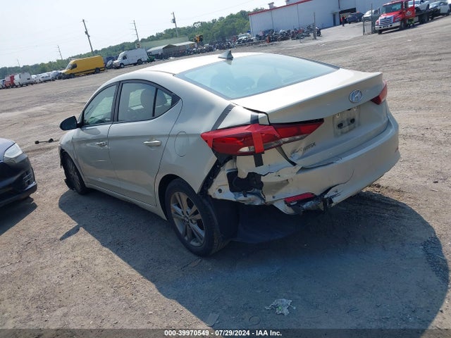 Hyundai ELANTRA SE 2017 5NPD84LF8HH030900 Image 3