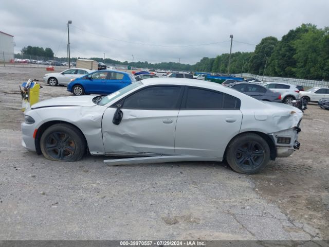 2C3CDXBGXLH163537 Dodge Charger Sxt Rwd