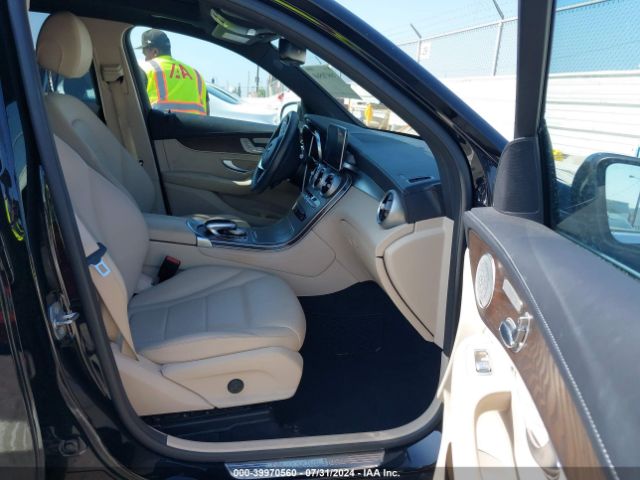WDC0G4KB2JV101461 Mercedes-Benz Glc 300 4matic