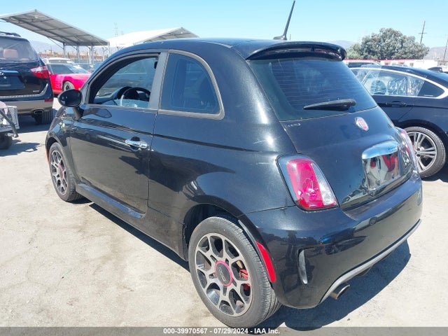 2013 FIAT 500 3C3CFFHH4DT553496 Photo 2