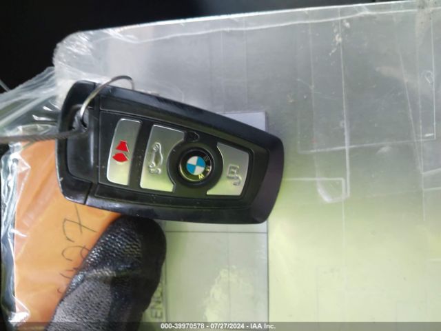 WBA8E5G50GNT95066 BMW 320i Xdrive